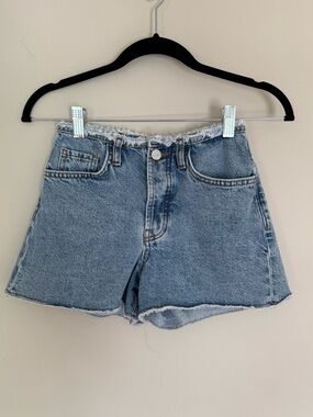 Les Coyotes de Paris Cutoff Waistband Light Wash Denim Shorts Sz 24 Button
Fly